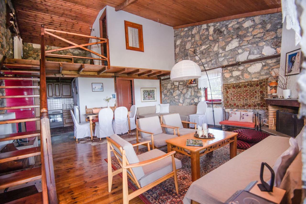 Stonehouse 2 Bedroom Chalet On Olympus Amazing View Πέτρα Εξωτερικό φωτογραφία